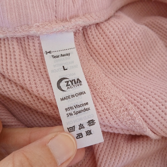 Zyia Active Dont Wake Me Up Thermal Pajama Set - Picture 11 of 11